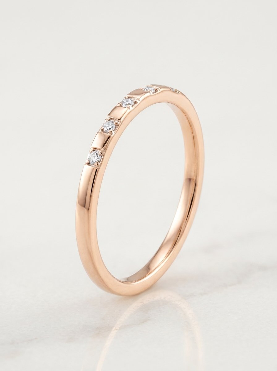 Anello fedina oro rosa e 5 diamanti bianchi ct. 0,02 G-SI gr. 1,2 au gr 1,2