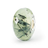 Prenite con Quarzo Tormalinato