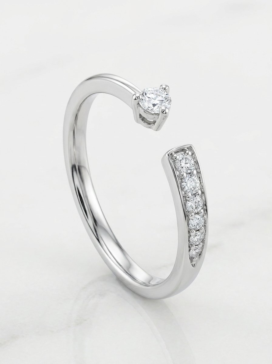 Anello aperto in oro bianco e diamanti bianchi ct.0,14 F- SI au gr.1,5
