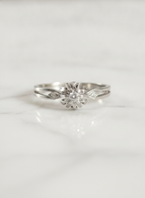 Anello stile vintage solitario in oro bianco e diamante Ct. 0,12 H- SI grammi 3,4