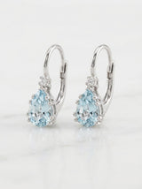 Boccole con chiusura a monachella, acquamarina taglio goccia ct.2,2 e diamanti bianchi ct. 0,05 G-VS au gr 3,2