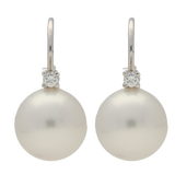 Orecchini a monachella con perle e diamanti