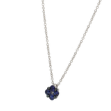 Pendente a forma di fiore con zaffiri blu ct. 0,38 e diamante ct.0,02