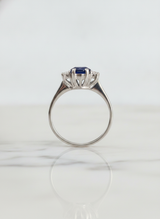 Anello centrale zaffiro ct.1,53 diamanti ct. 0,24 H-VS