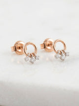 Boccole a cerchio in oro rosa con 3 diamanti pendenti incassati su oro bianco ct.0,11 G-SI au gr.1,7