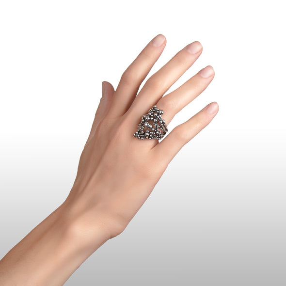 Anello Perlage