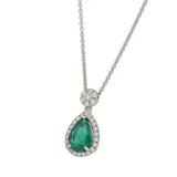 Pendente contorno classico con smeraldo taglio goccia Ct. 1,15 e diamanti Ct. 0,20