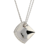 Pendente rombo in oro bianco e diamanti